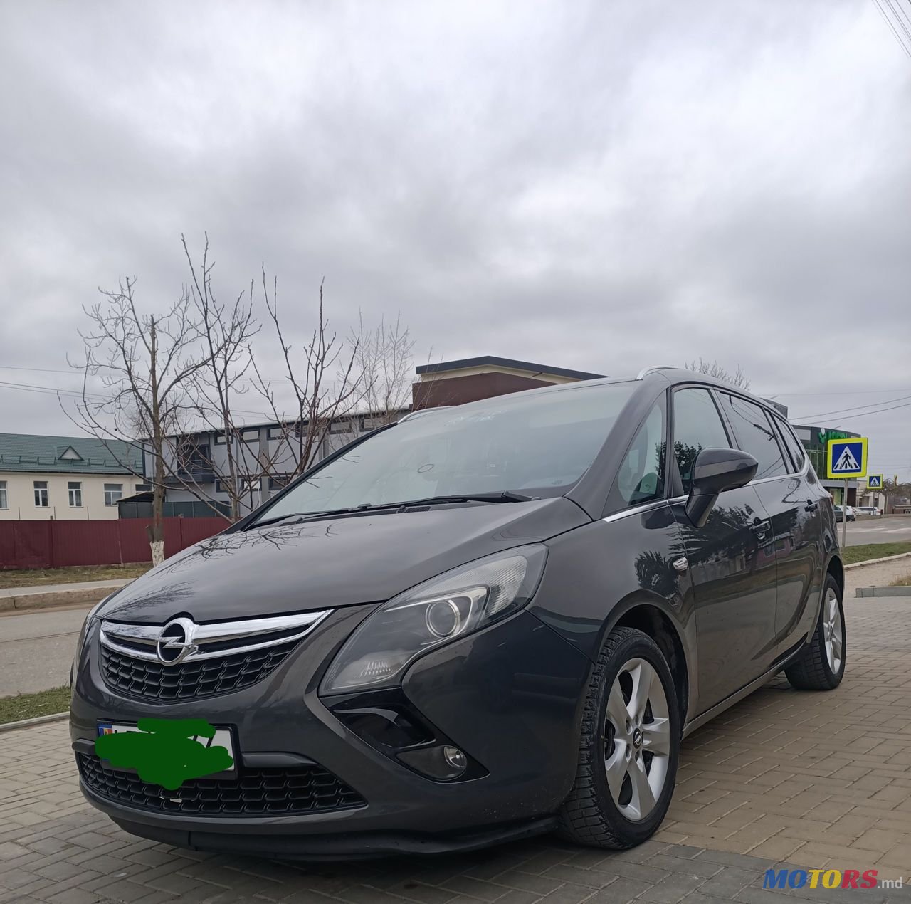 2014' Opel Zafira photo #3