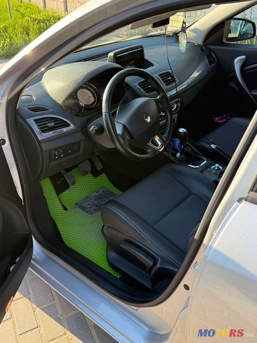 2015' Renault Megane photo #6