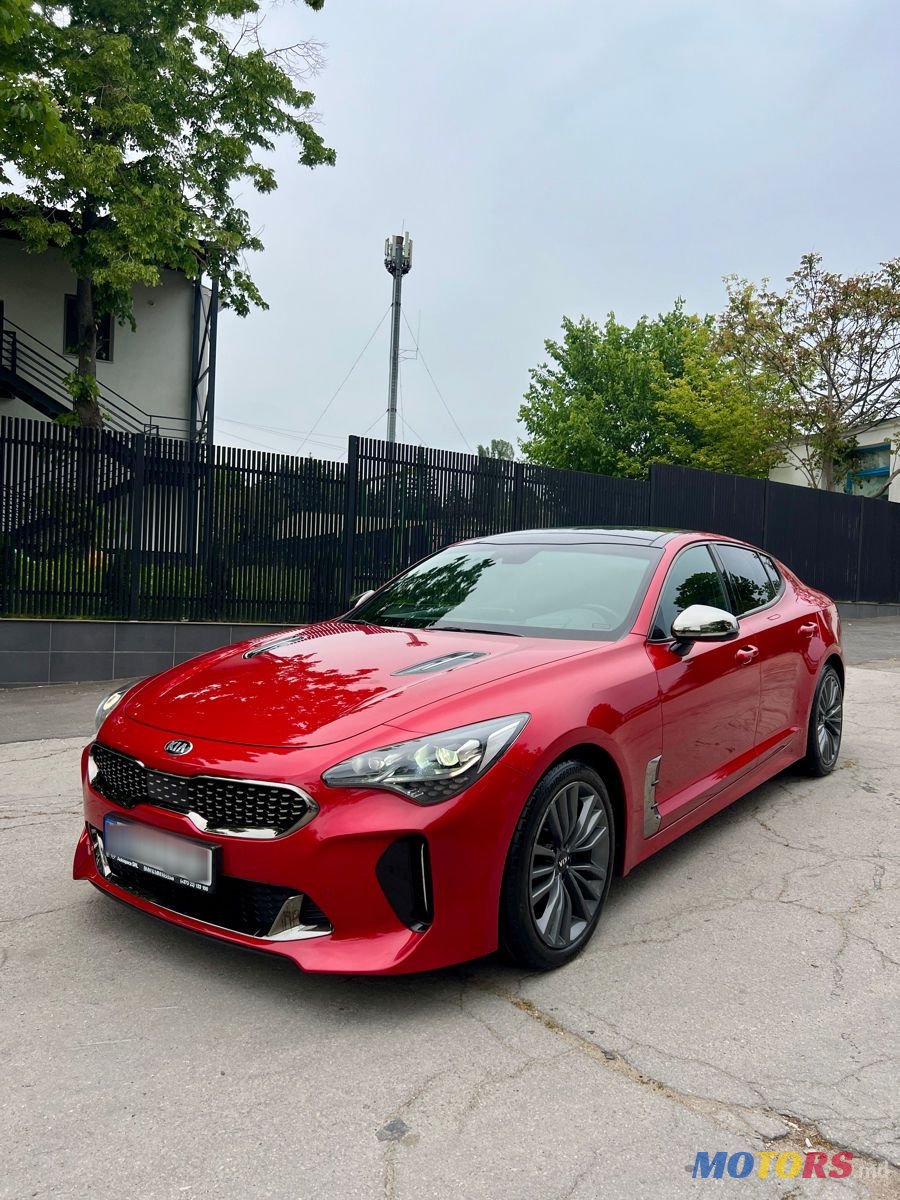 2018' Kia Stinger photo #1