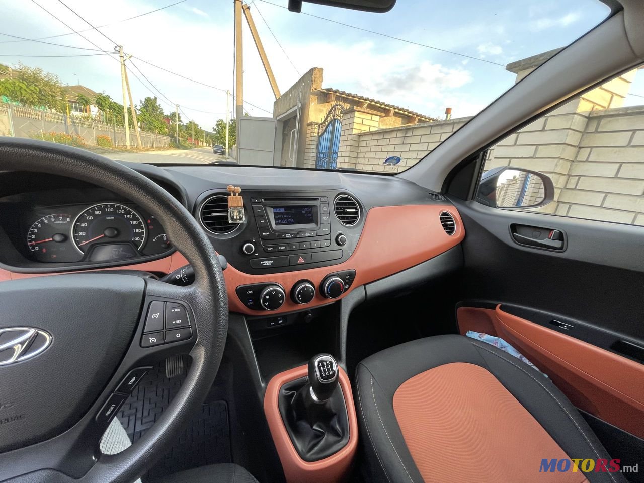 2015' Hyundai i10 photo #3