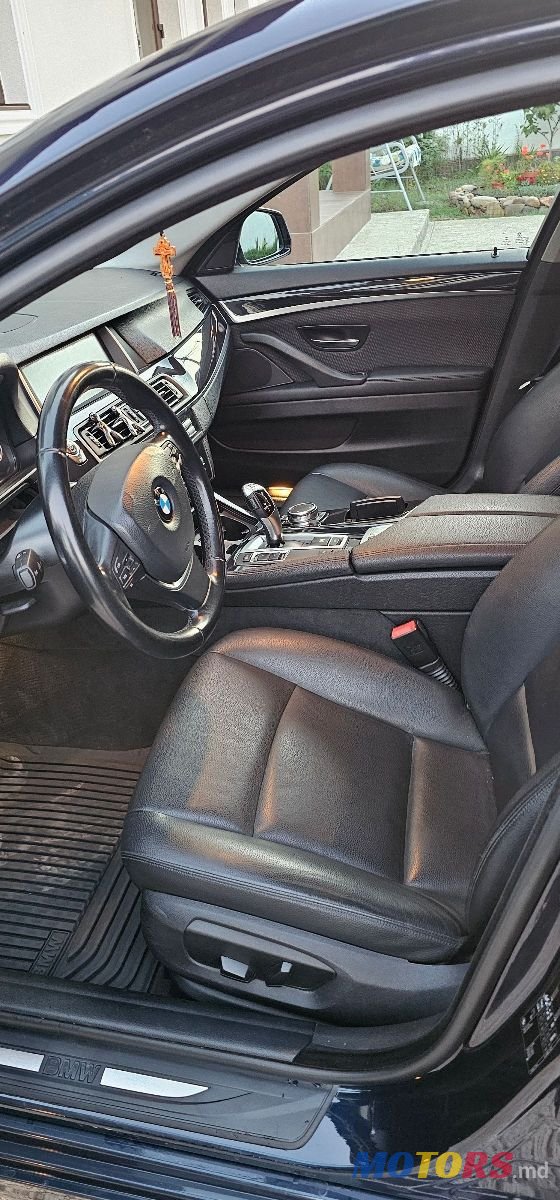 2014' BMW 5 Series photo #6