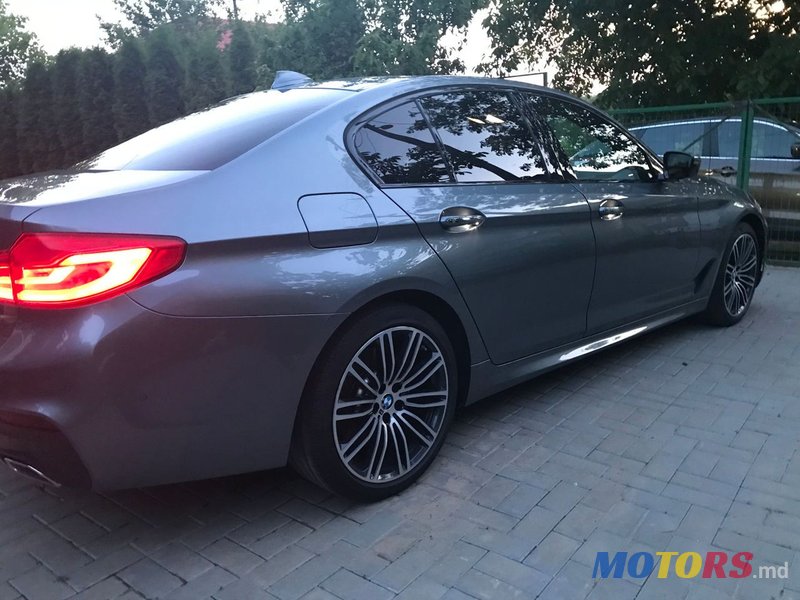 2018' BMW 5 Series photo #5