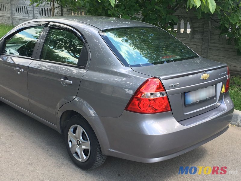 2011' Chevrolet Aveo photo #1