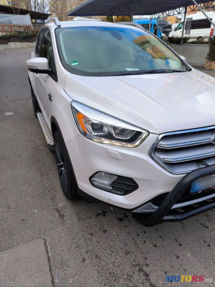 2016' Ford Kuga photo #5