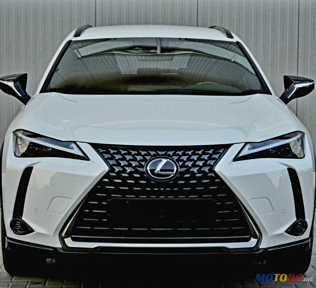 2020' Lexus UX photo #2
