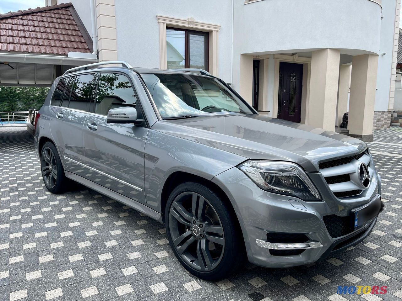 2013' Mercedes-Benz E Класс photo #2