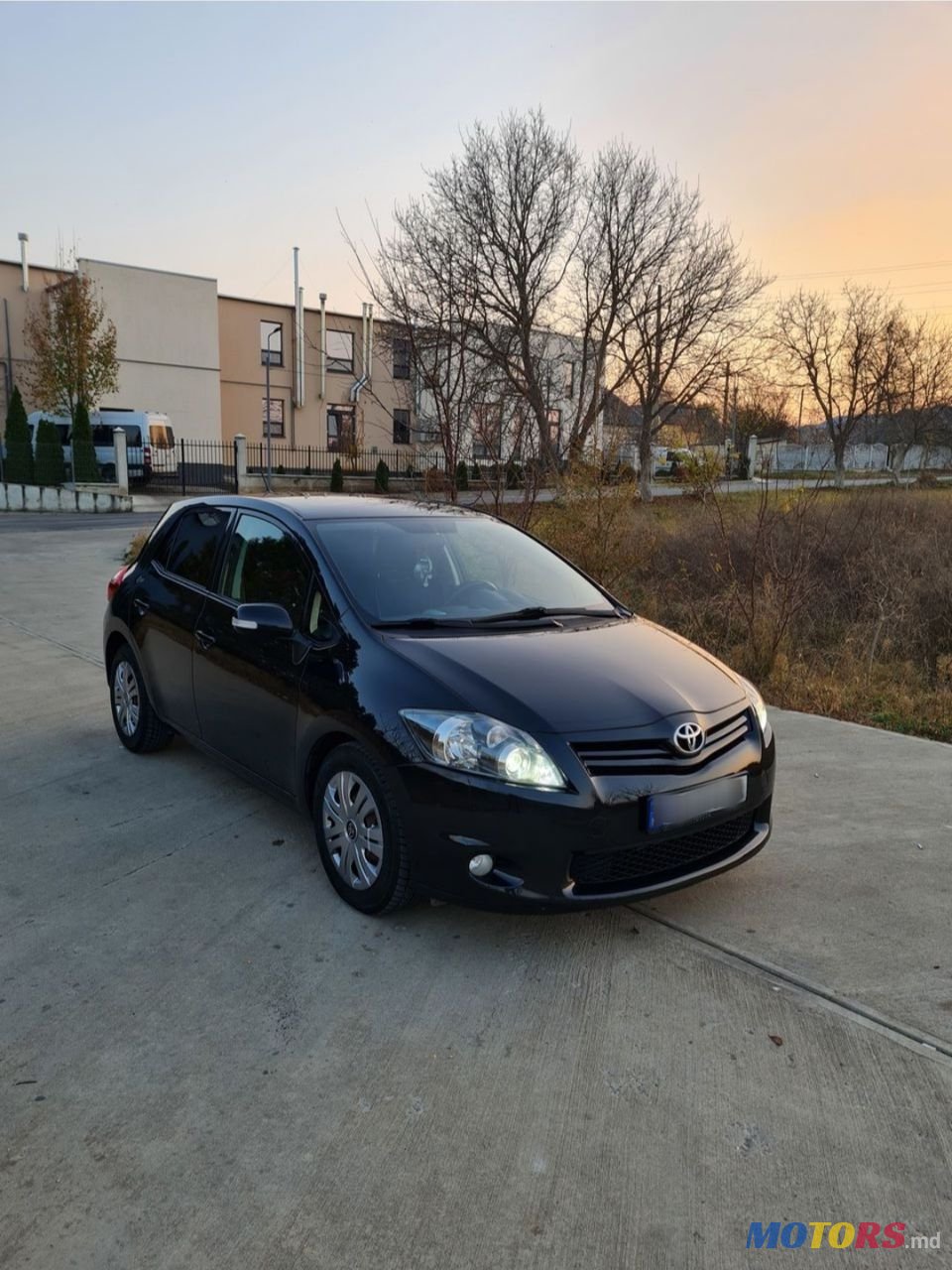 2010' Toyota Auris photo #1