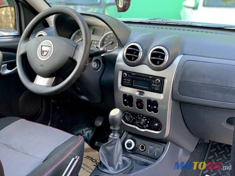 2013' Dacia Duster photo #5