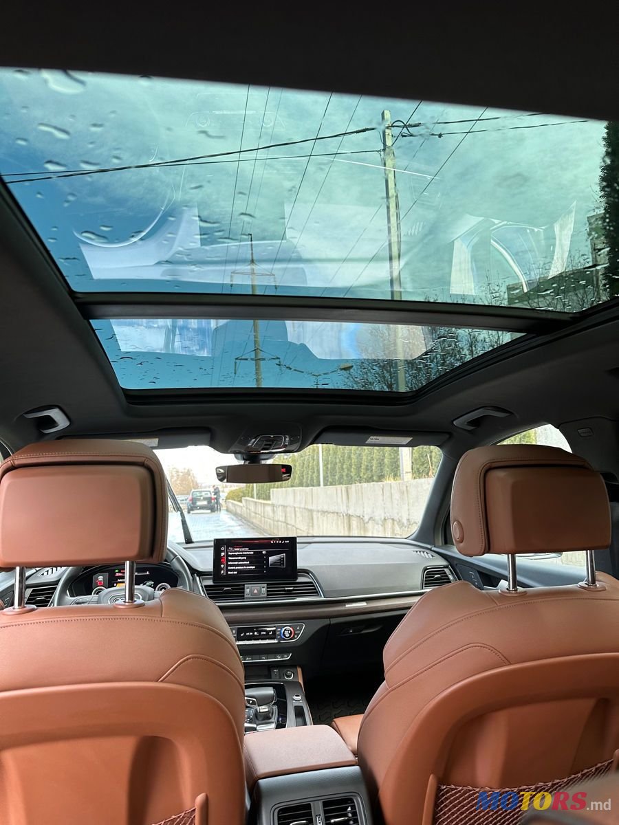 2022' Audi Q5 E-Tron photo #1