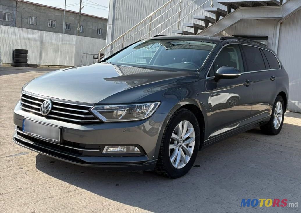 2016' Volkswagen Passat photo #3