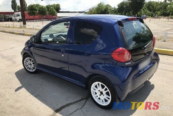 2007' Toyota Aygo photo #4