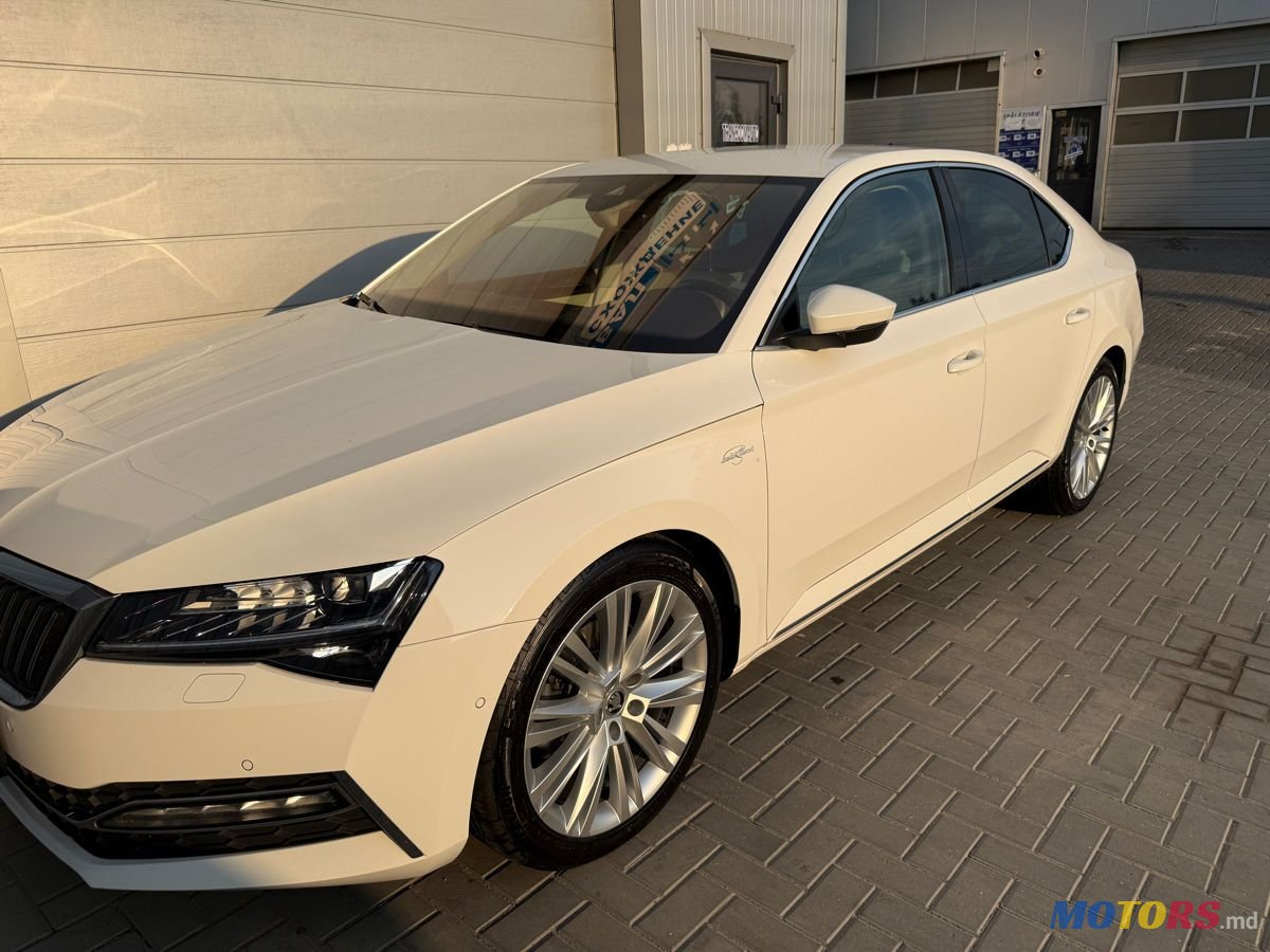 2020' Skoda Superb photo #1