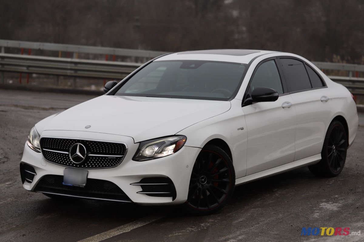 2017' Mercedes-Benz E-Class photo #4