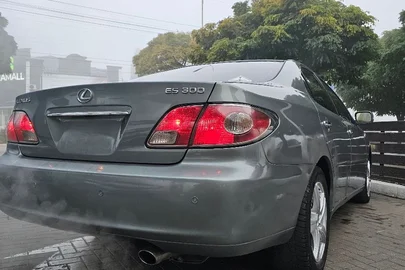 2002' Lexus Es Series