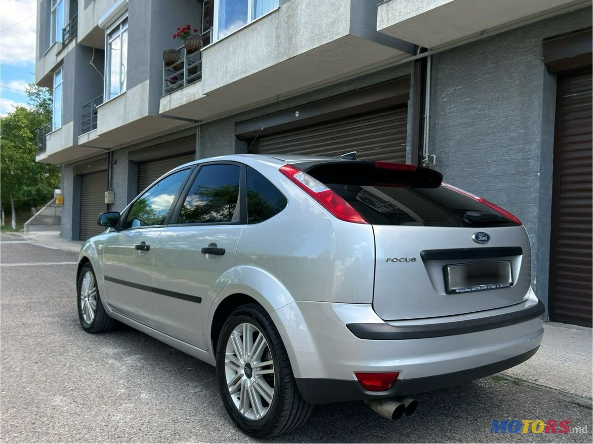 2006' Ford Focus photo #3