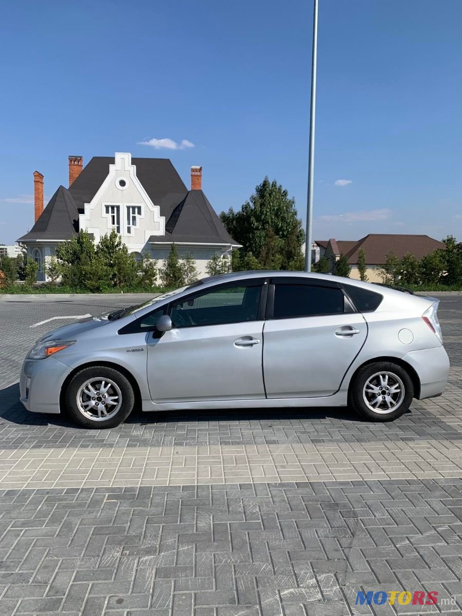 2011' Toyota Prius photo #1