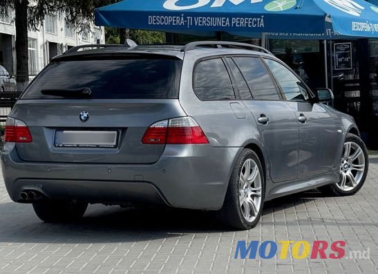 2009' BMW 5 Series photo #2