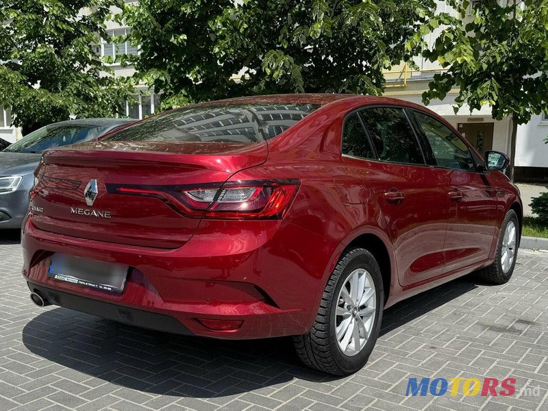 2020' Renault Megane photo #3