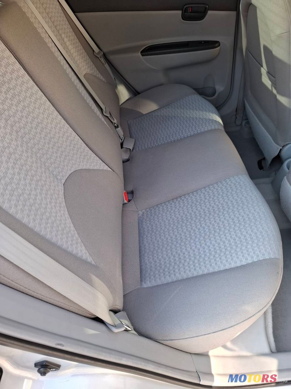 2006' Hyundai Accent photo #6