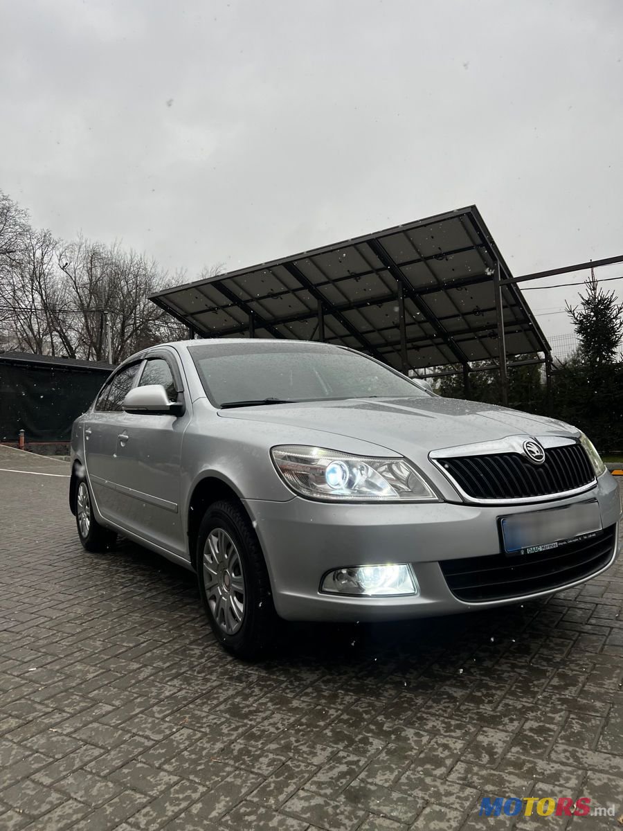 2011' Skoda Octavia photo #1