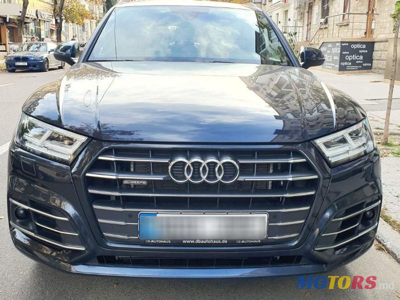 2020' Audi Q5 photo #1