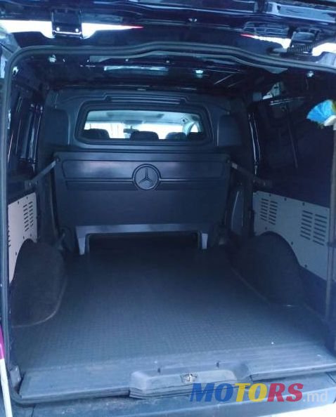 2010' Mercedes-Benz Vito photo #2