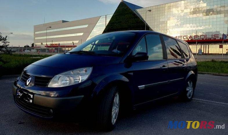 2004' Renault Grand Scenic photo #1