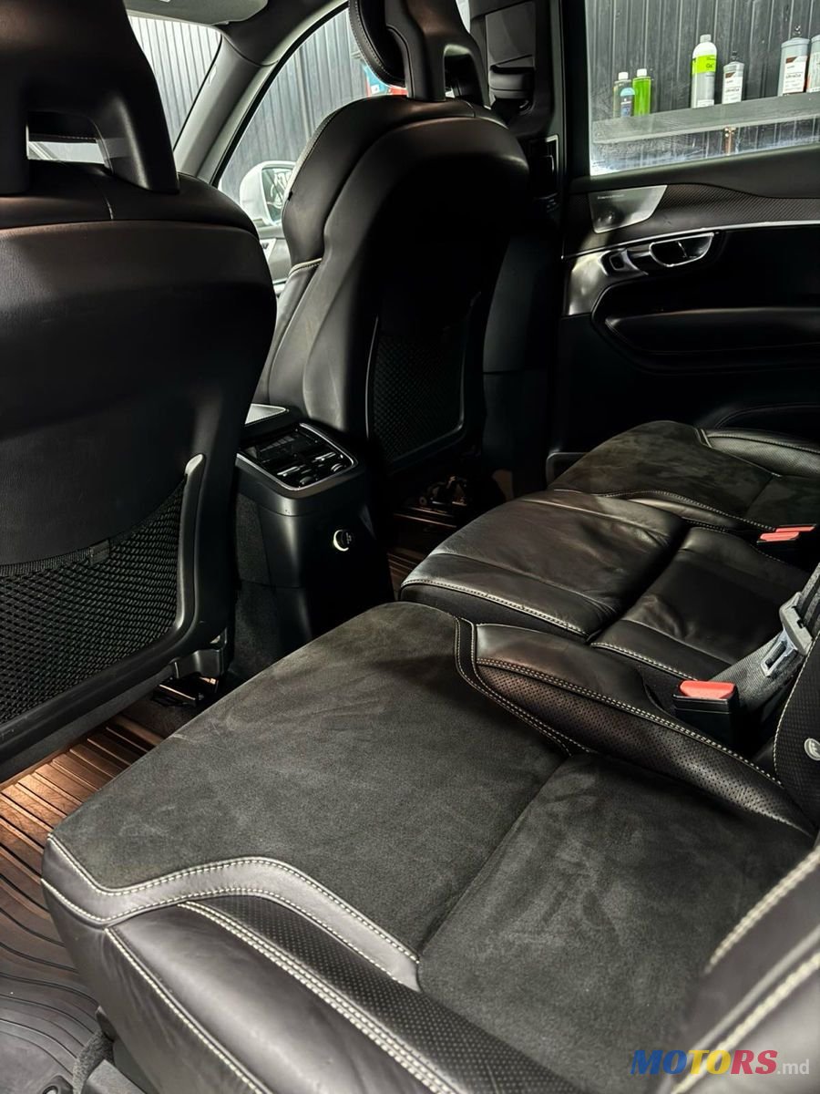 2017' Volvo XC90 photo #6