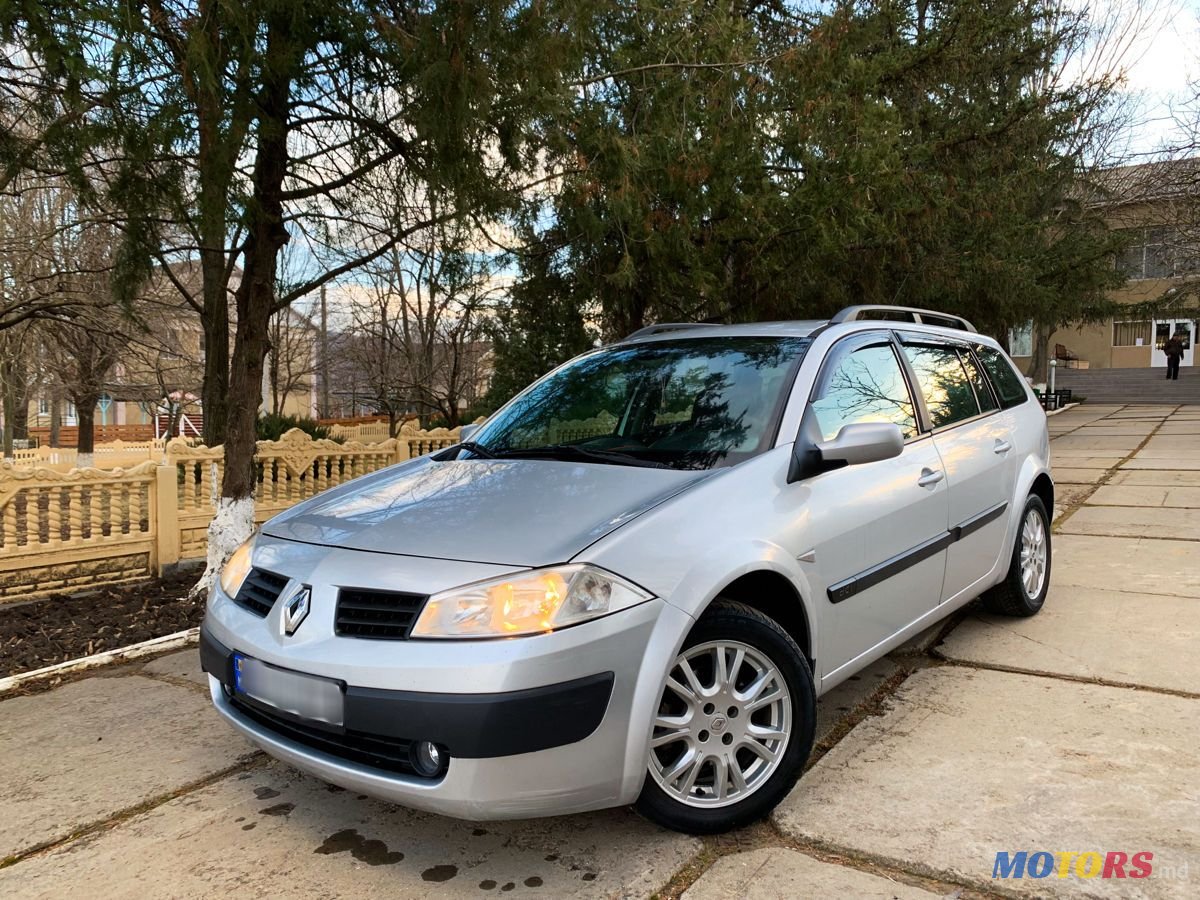 2005' Renault Megane photo #3