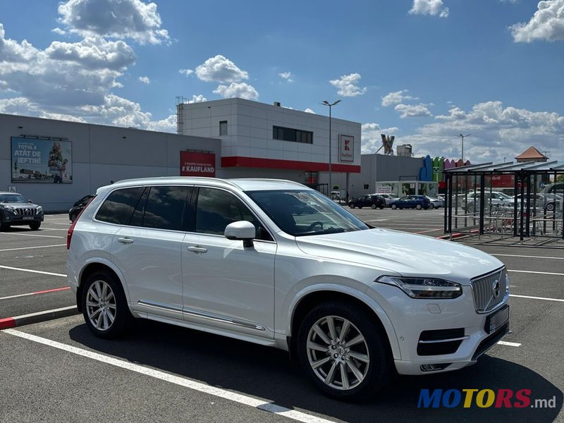 2017' Volvo XC90 photo #2
