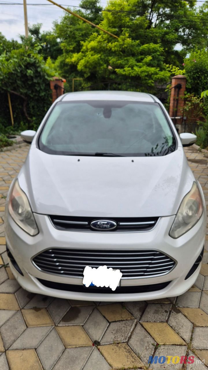 2013' Ford C-MAX photo #3