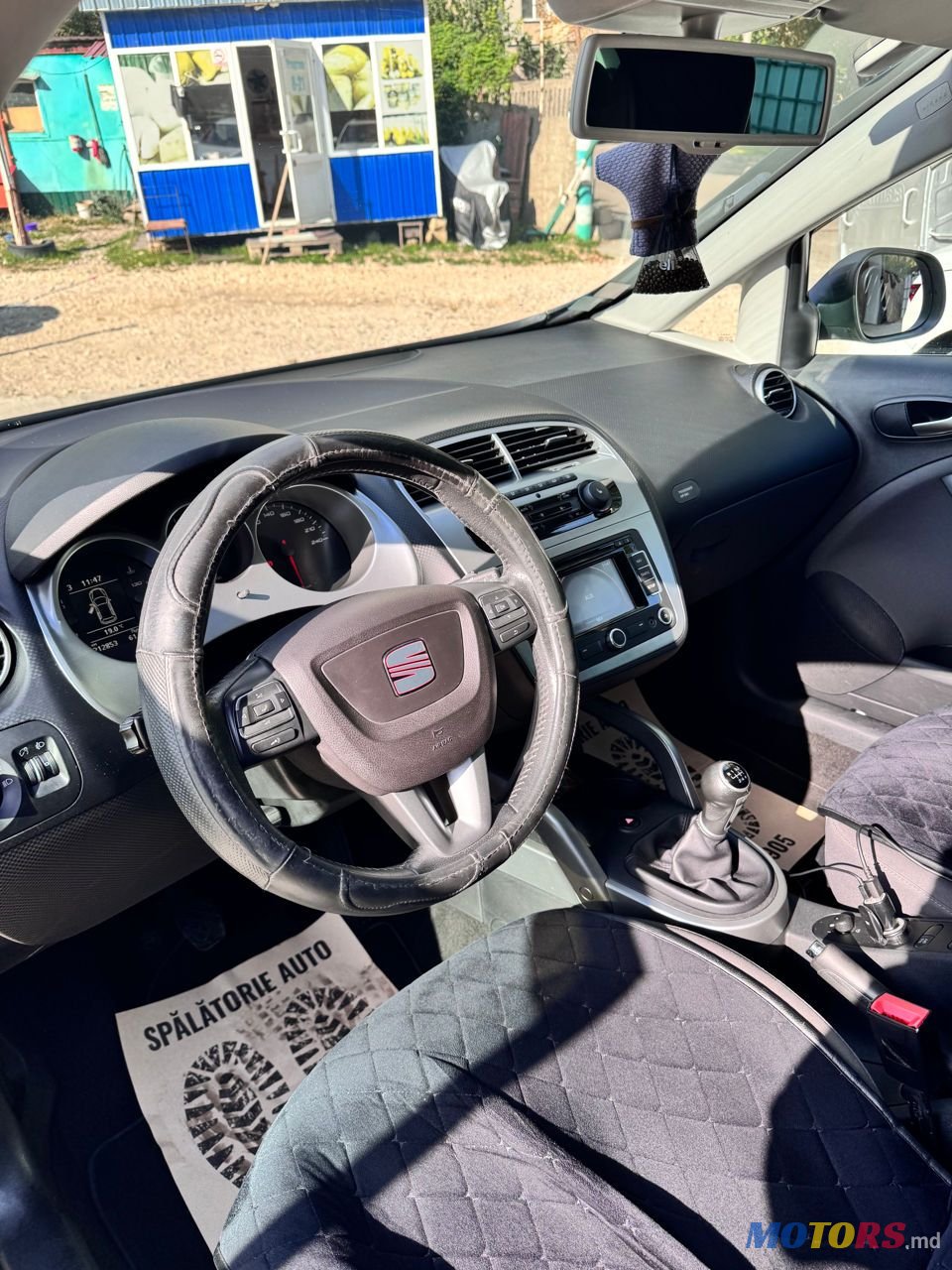 2013' Volkswagen Golf Plus photo #4