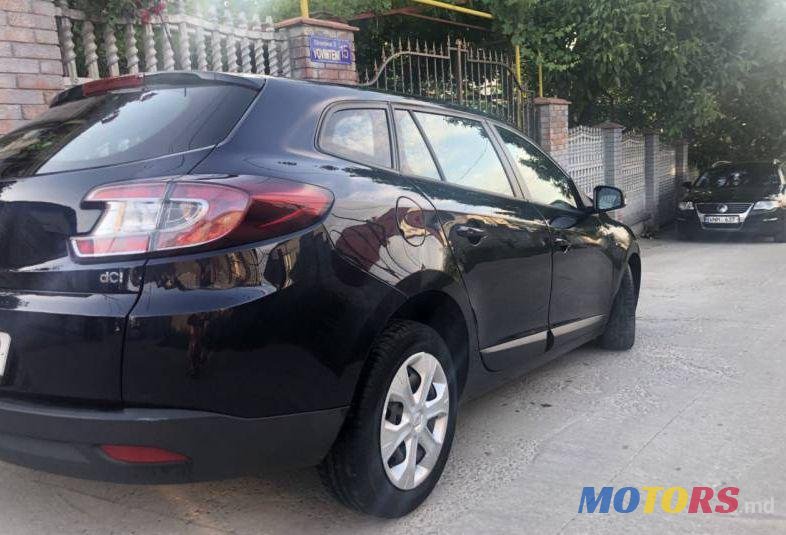 2009' Renault Megane photo #3