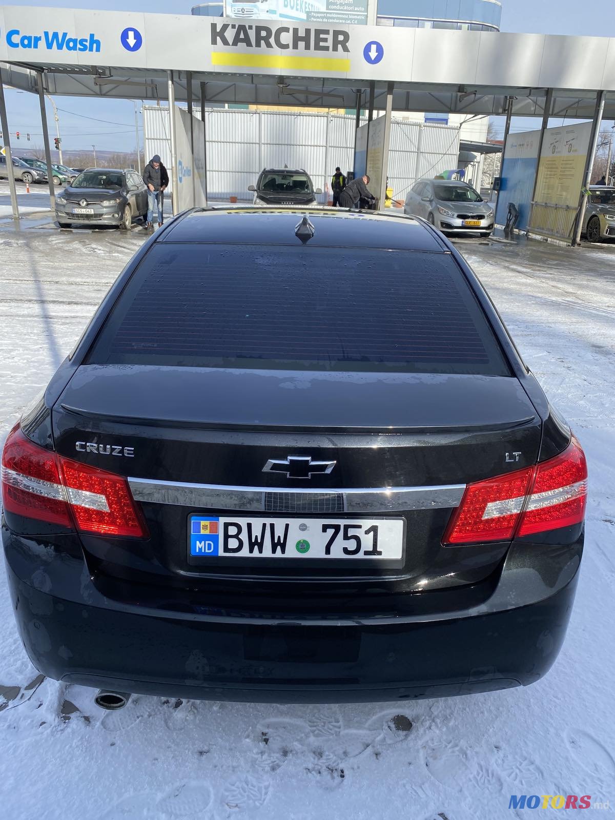 2010' Chevrolet Cruze Седан photo #2