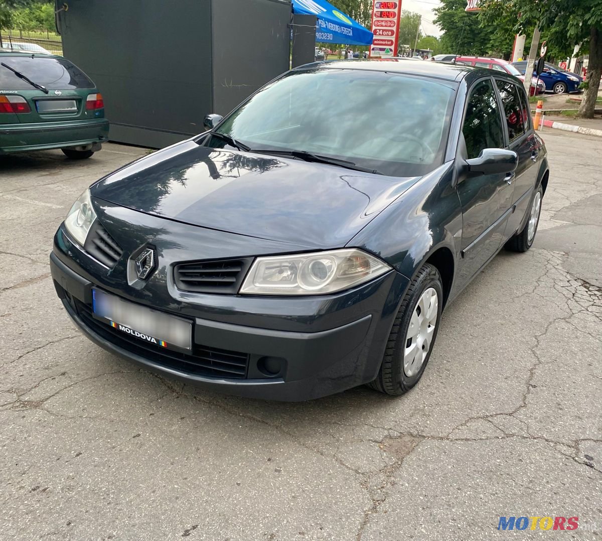 2007' Renault Megane photo #1