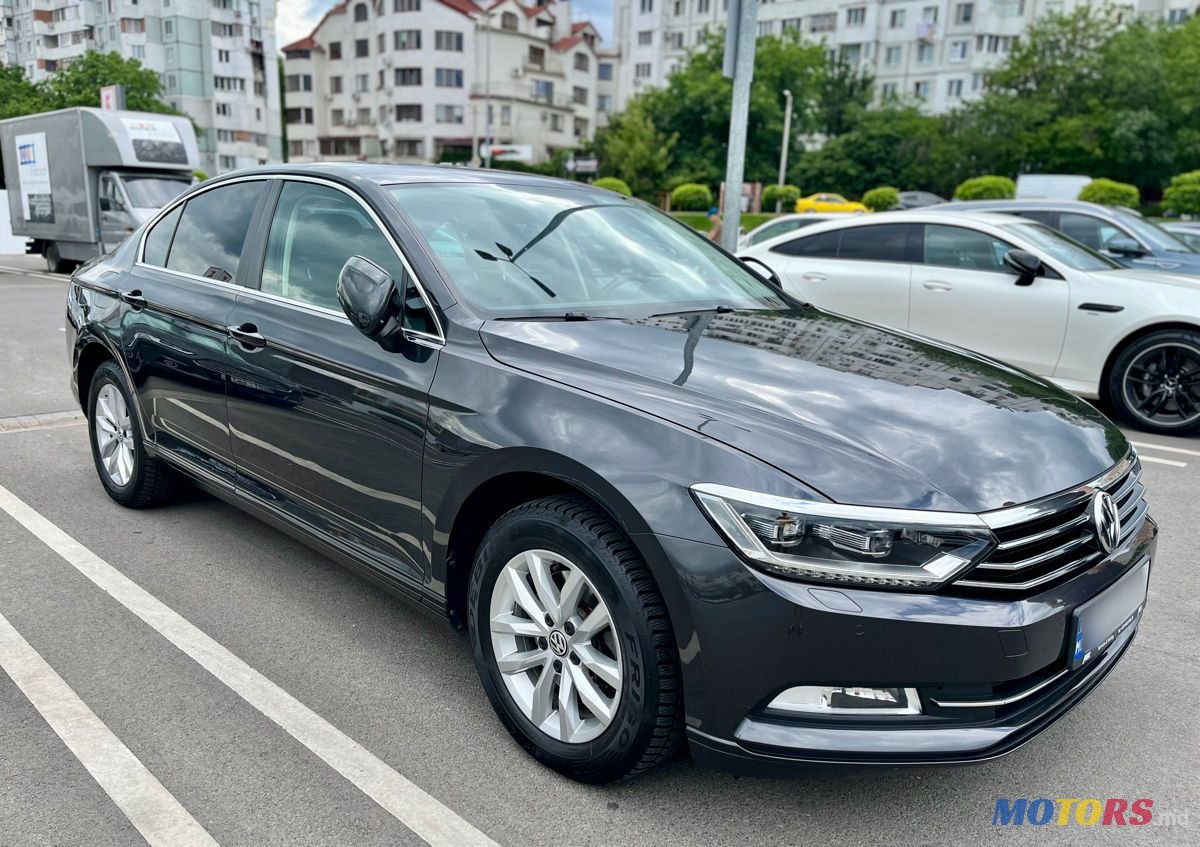 2018' Volkswagen Passat photo #3