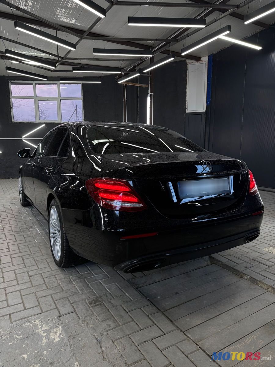 2019' Mercedes-Benz E-Class photo #4