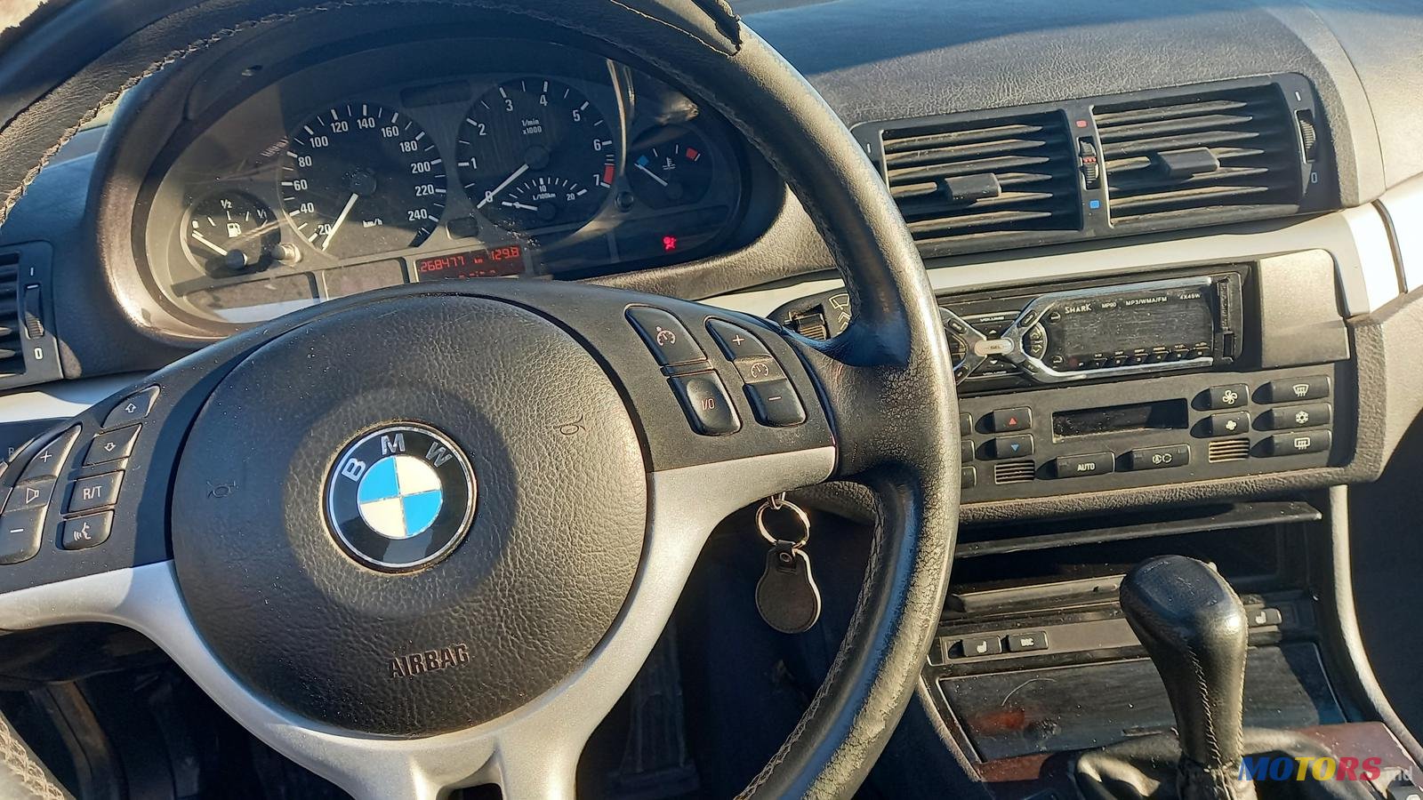 2004' BMW 3 Series E46 photo #1