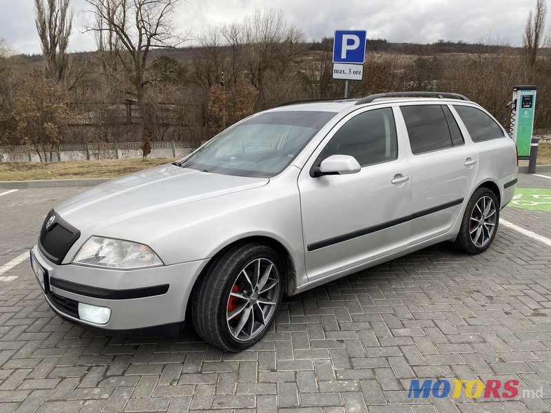 2006' Skoda Octavia photo #2