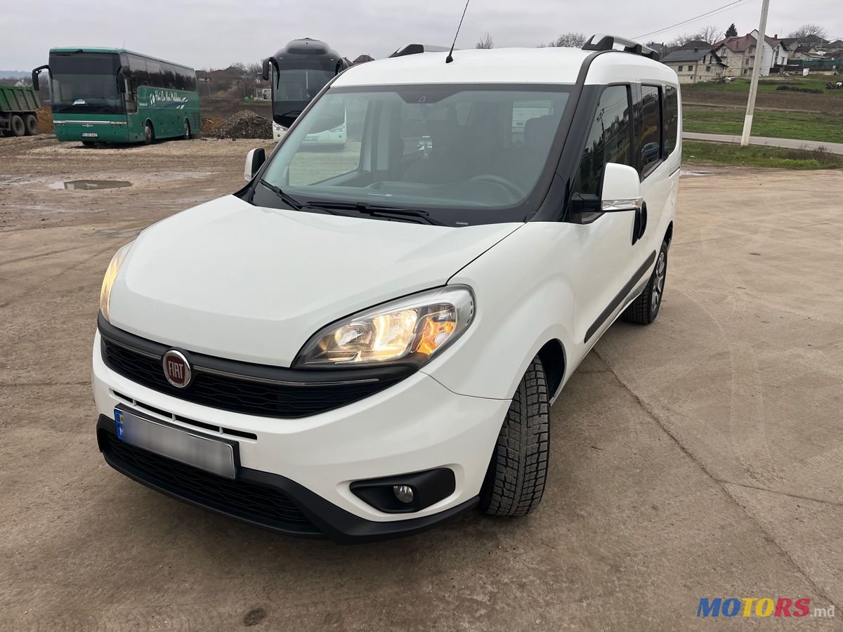 2015' Fiat Doblo photo #1