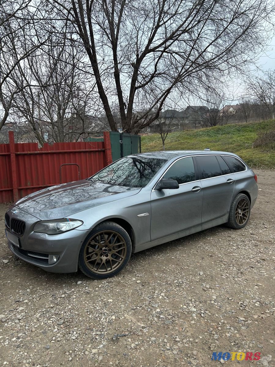 2012' BMW 5 Series photo #3