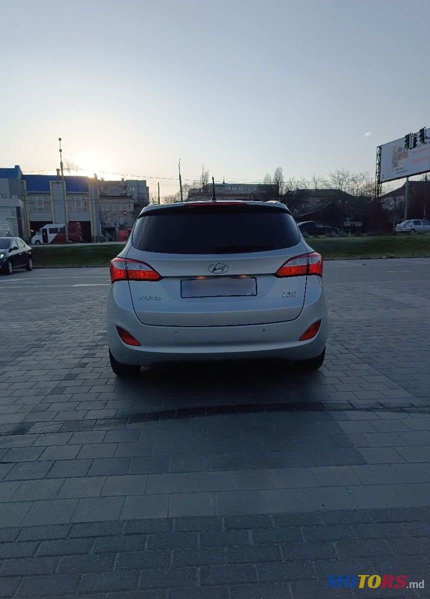 2017' Hyundai i30 photo #3