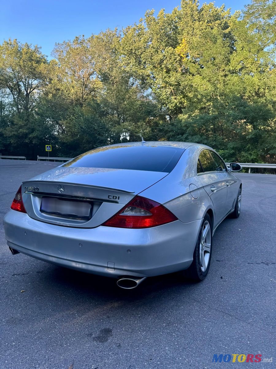 2007' Mercedes-Benz CLS-Class photo #2