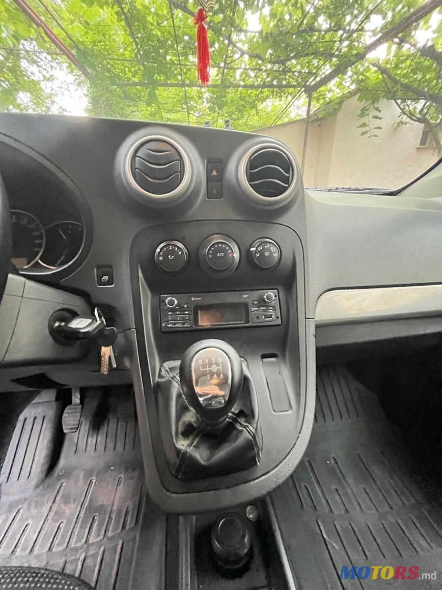 2015' Mercedes-Benz Citan photo #6