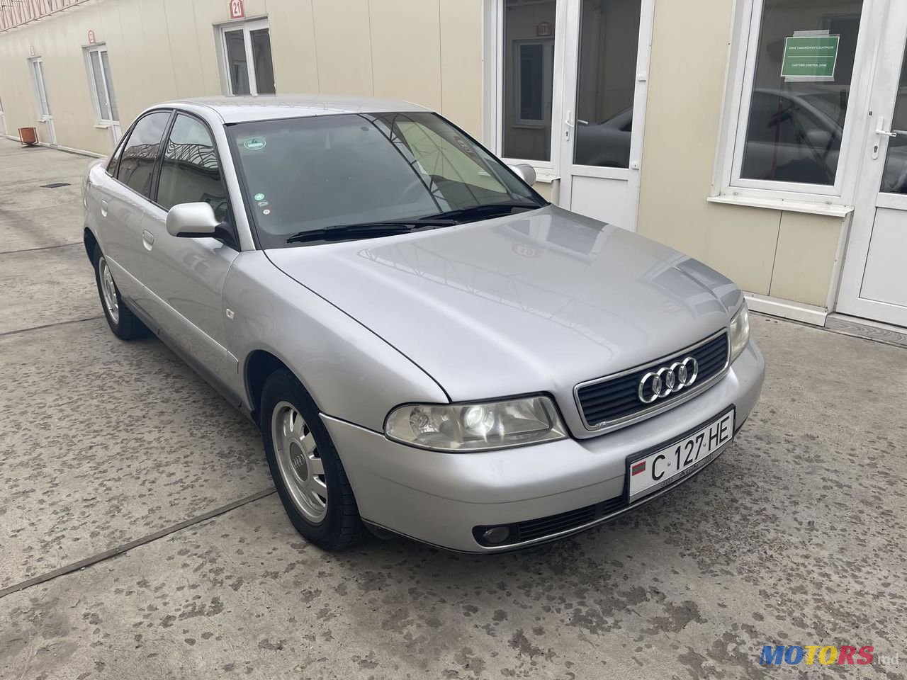 2000' Audi A4 photo #2