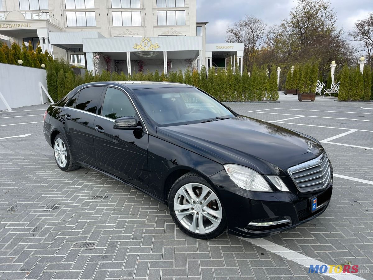 2013' Mercedes-Benz E Класс photo #2