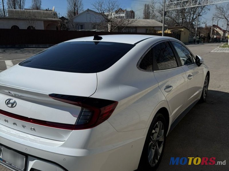 2020' Hyundai Sonata photo #6