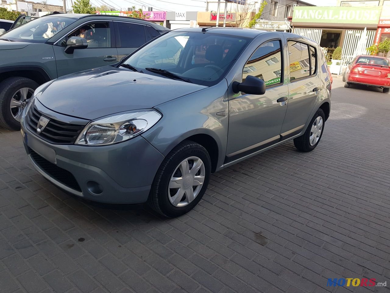 2009' Dacia Sandero photo #5