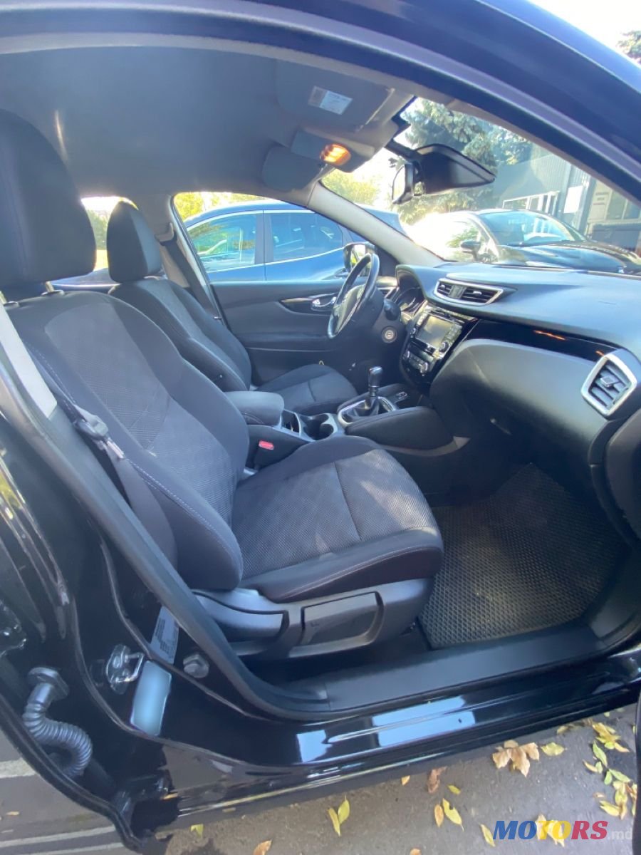 2016' Nissan Qashqai photo #6