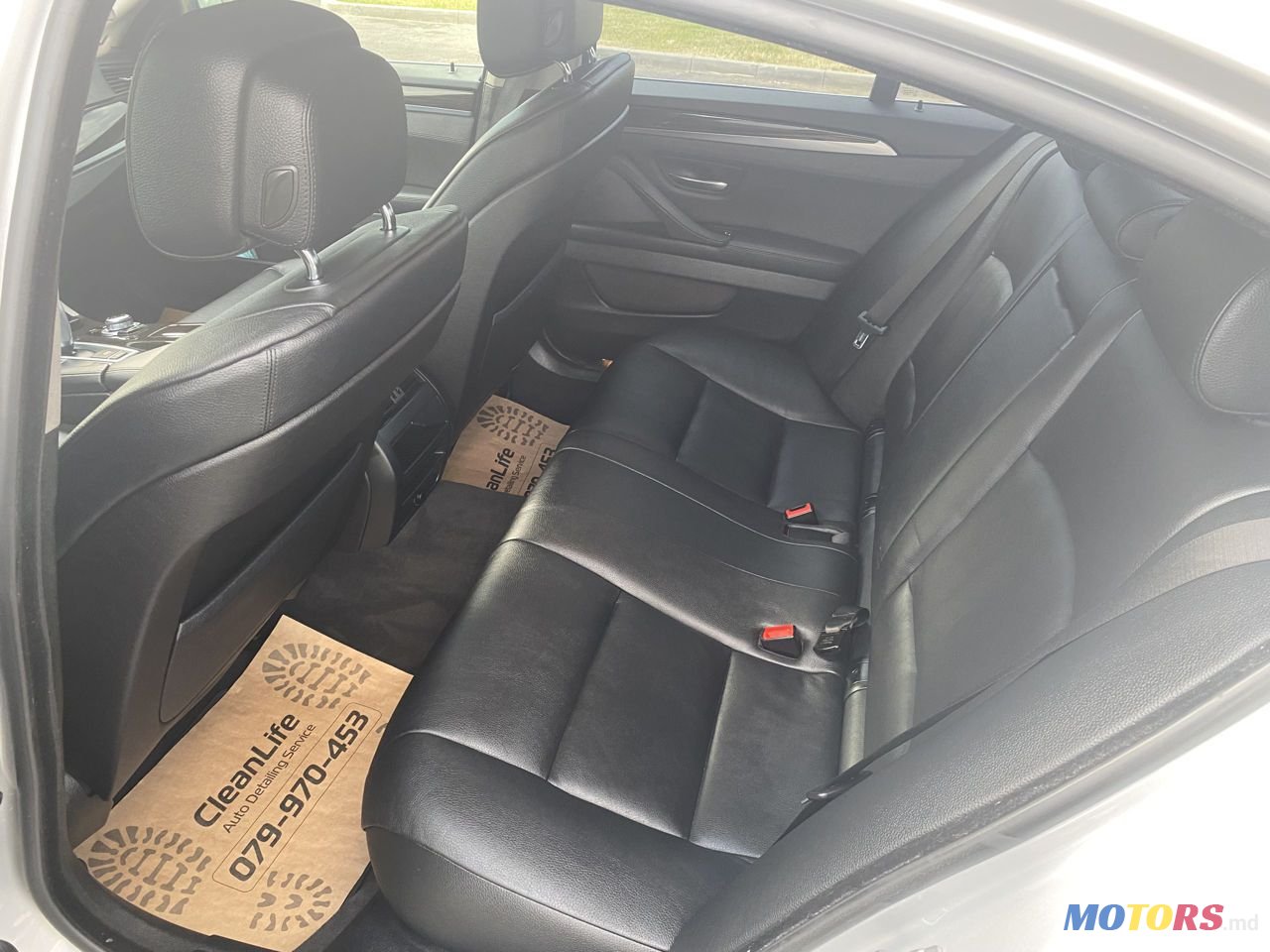 2013' BMW 5 Series photo #5